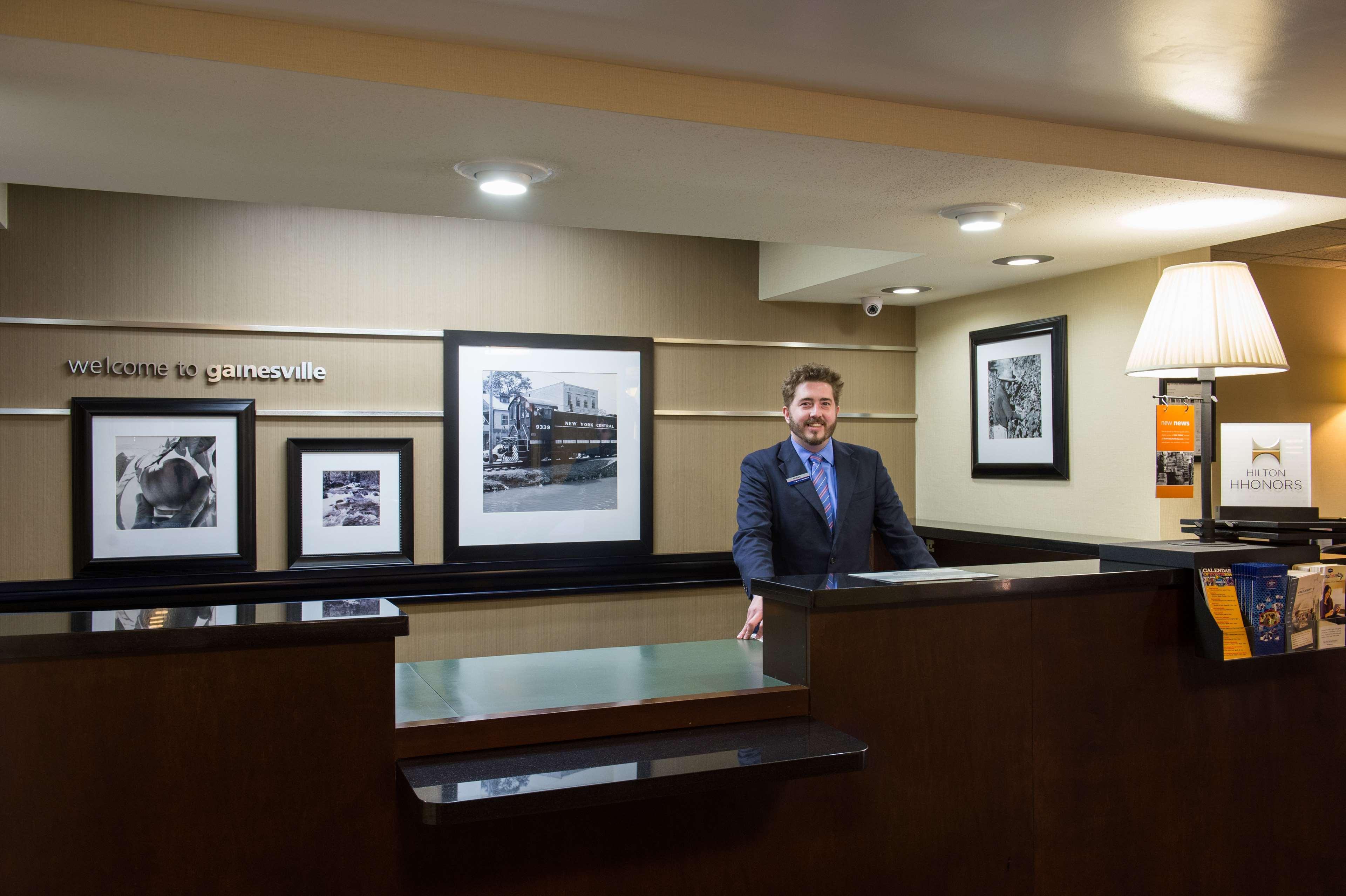 Hampton Inn Gainesville Ngoại thất bức ảnh