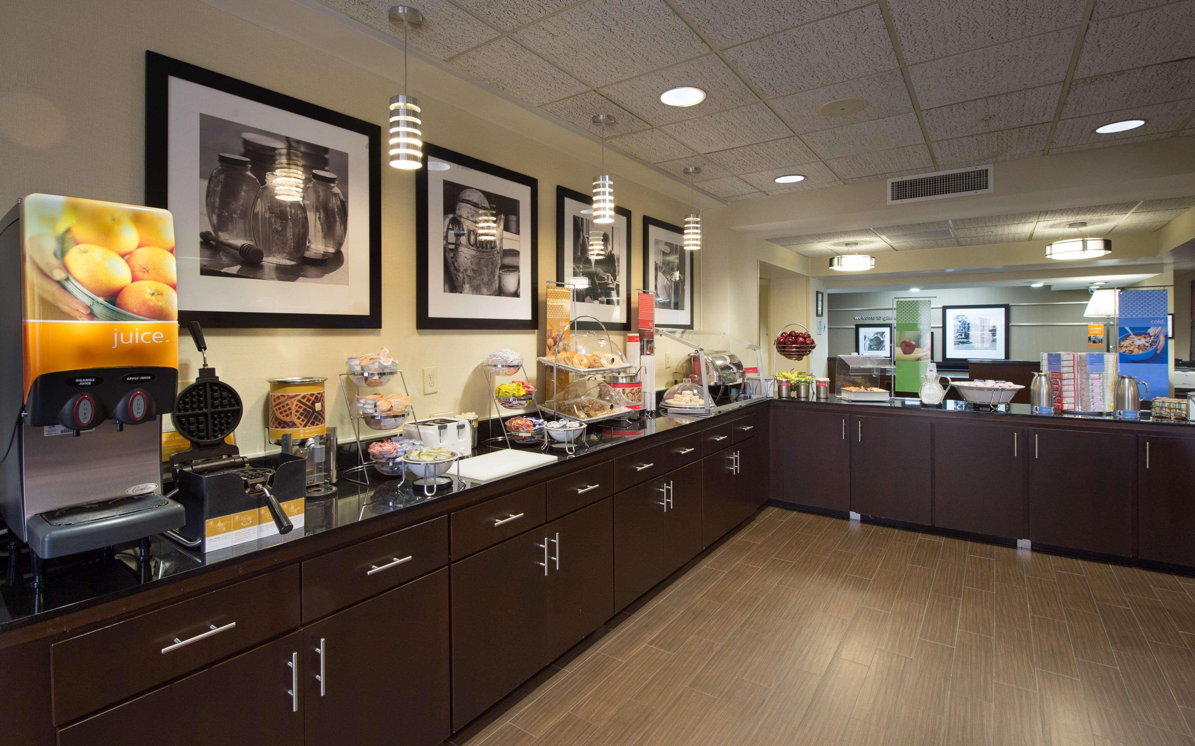 Hampton Inn Gainesville Ngoại thất bức ảnh
